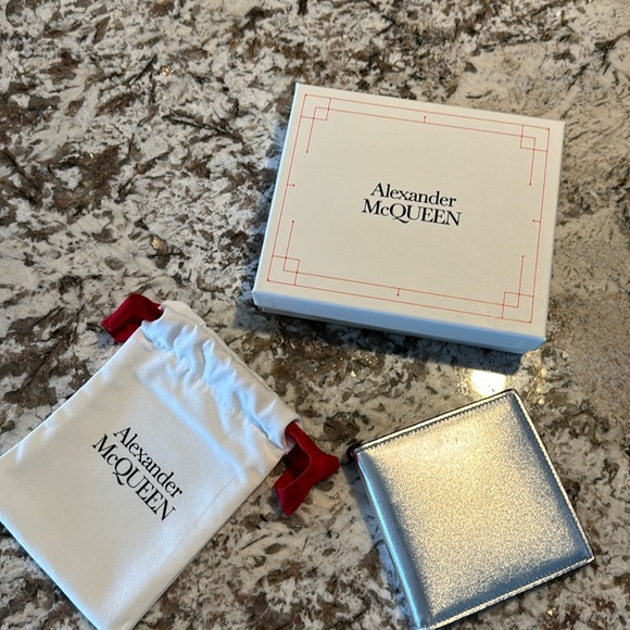 Alexander McQueen silver wallet/full set